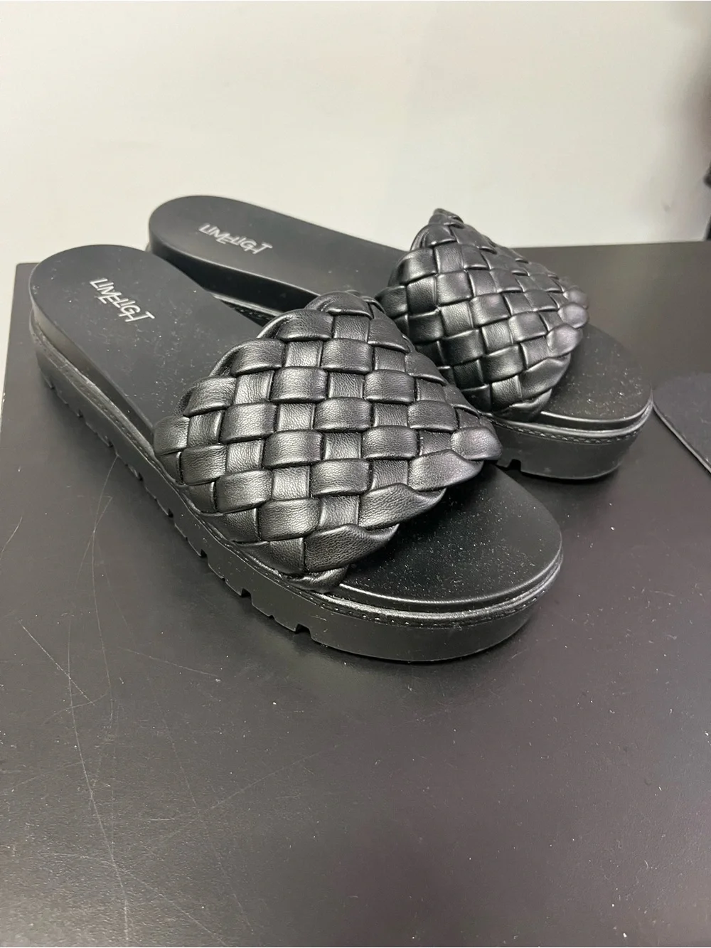 1423/ lime light sandals Lively Black Woven Slide Sandals for Women Size 7